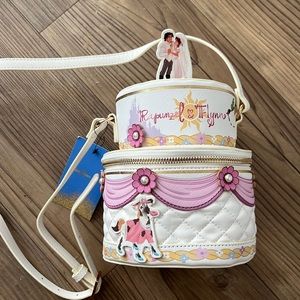 Rare Danielle Nicole Disney Rapunzel Wedding Cake Purse